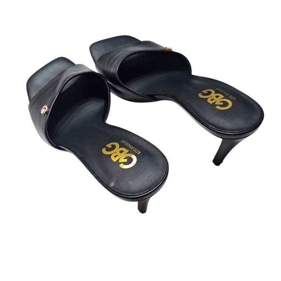 GBG Sandals Black 6 In Heel. EUC - Picture 8 of 9